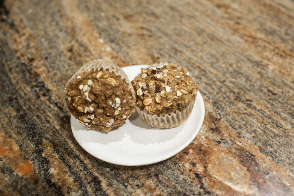 Muffins with Oats and Apple